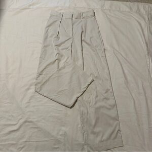 Lululemon Athletica Pleat Front Trouser